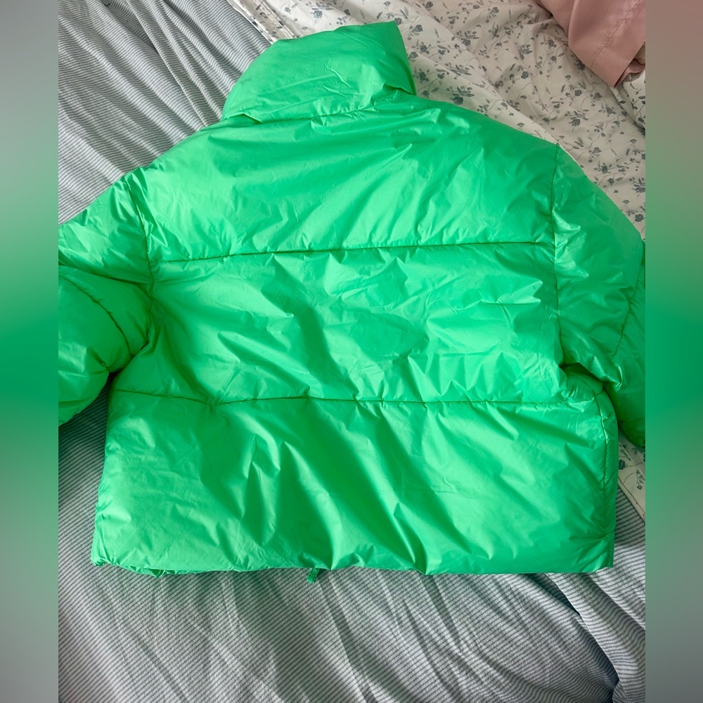 American Eagle Green Puffy coat - Picture 4 of 5